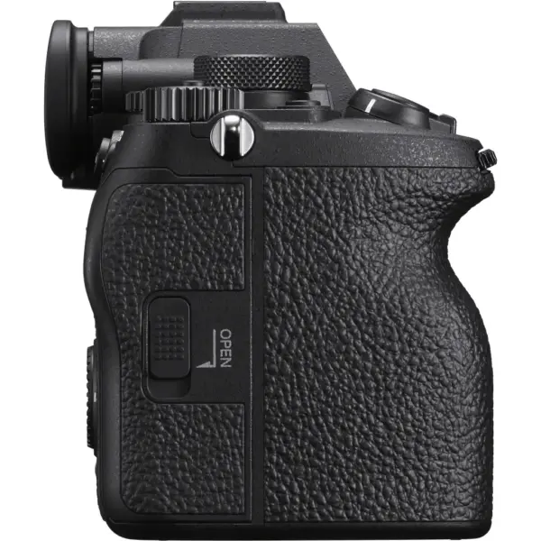 Цифровий фотоапарат Sony Alpha 7M4 28-70mm II Kit Black (ILCE7M4MB.CEC)