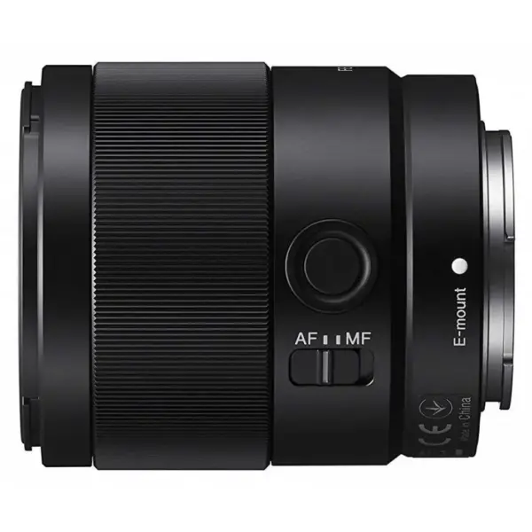 Об'єктив Sony 35mm f/1.8 NEX FF (SEL35F18F.SYX)