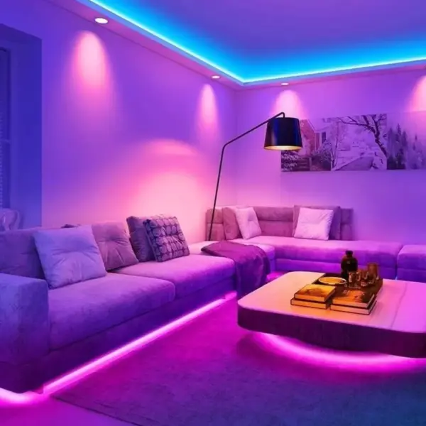 Світлодіодна стрічка Eurolamp Smart (LED/SET-5M/RGB) Світлодіодна стрічка Eurolamp Smart (LED/SET-5M/RGB)